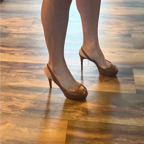 Cognac Christian Louboutin calf leather heels, size 36 (5.5/6 US) - Picture 4 of 13